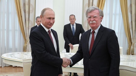 Putin në takim me Bolton: Rusia është e befasuar nga hapat jo-miqësorë të Trump