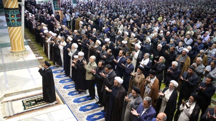 Suasana Shalat Jumat di Tehran, 26 Oktober 2018
