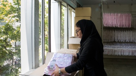 Melirik Produksi Pakaian di Iran 