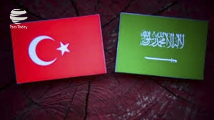 Tırkiyə prokurorəti ərəbistoni prokurətiku tənğidış karde; Xaşeğci ğətli barədə ərəbiston tojə senari fikədəy. 