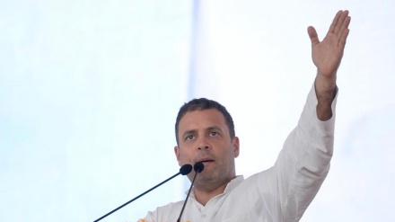 রাফায়েল যুদ্ধবিমান দুর্নীতি: নরেন্দ্র মোদির ইস্তফা চাইলেন রাহুল গান্ধী