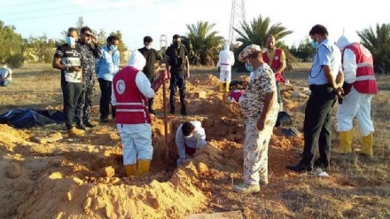 Kaburi la umati lagunduliwa Sirte, Libya, lina zaidi ya maiti 100