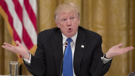 Donald Trump kërkon marrëveshje mes Serbisë dhe Kosovës