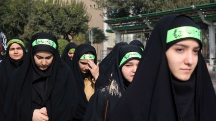 Pawai Arbain di Tehran