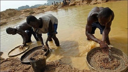 Ambizioni di diamante in Angola