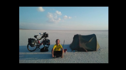 Il viaggio incredibile da Tesserete all'Iran in bici