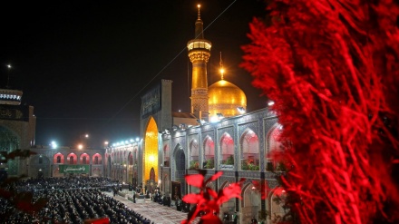 イランで、シーア派初代イマーム、アリーの殉教を追悼する行事