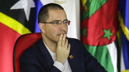 Canciller venezolano reprocha al Gobierno colombiano su oportunismo