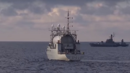 Видео: Россия Болтиқ флоти  «торпеда дуэли»-ни намойиш этди 