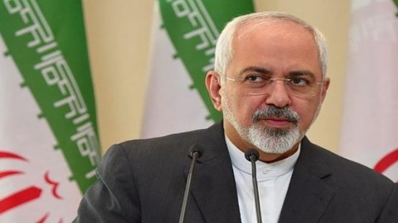 Zarif: ABD terörizmle mücadele bahanesiyle öldürdüğü 500 bin insanın hesabını vermelidir 