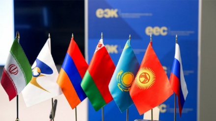 פוטין חתם על הסכם הקמת אזור סחר חופשי בין איראן והתאחדות אירואסיה