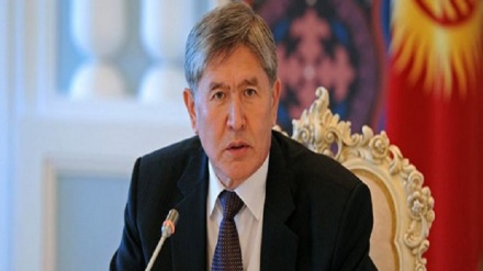Қирғизистон собиқ президентининг сиёсий дахлсизлиги бекор бўлди