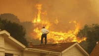 米カリフォルニア州の山火事