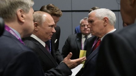 Putin a Pence: nessuna ingerenza da Russia in elezioni 2016