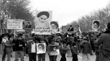 Find out more about the Islamic Revolution (1)