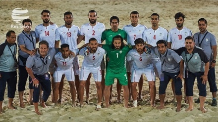 Iran reaches Dubai Beach Soccer Cup final after 3-1 victory over Egypt