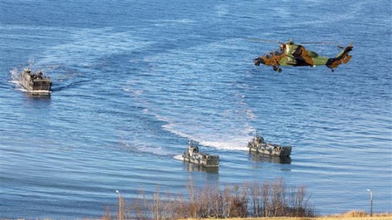 Stërvitje 4-ditore e Anglisë, Amerikës dhe Finlandës pranë kufirit rus