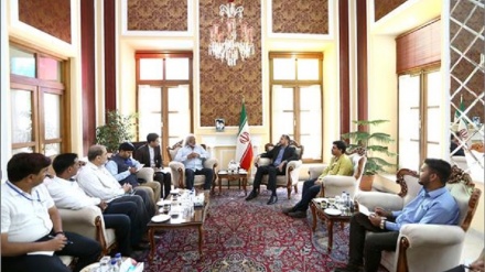 阿卜杜拉希扬：必须在敌人策划的阴谋诡计面前保持警惕