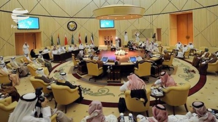 Netizen Dunia Maya Desak Qatar Boikot Pertemuan Riyadh