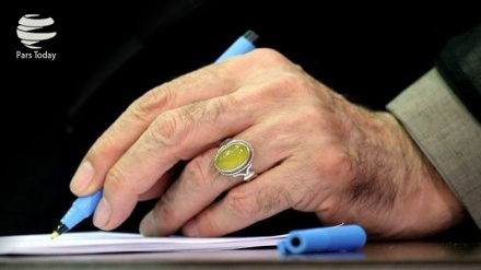 یادداشت رهبر انقلاب پس از دیدار با جمعی از برنامه‌سازان صداوسیما