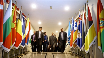 (FOTO) Tehran, chiusura Conferenza Internazionale Unita' Iislamica - 2