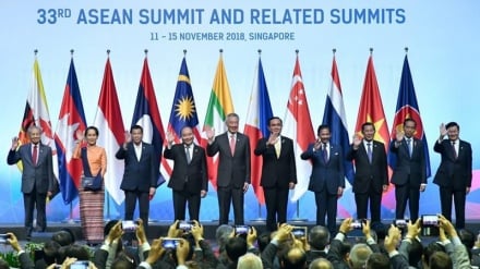 Diplomasi Presiden RI di KTT ASEAN di Singapura