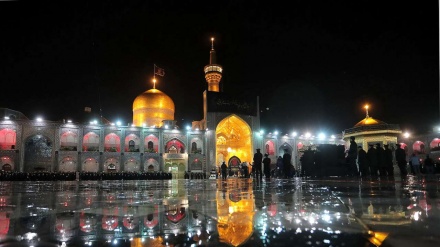 Rekaman Suasana Kompleks Makam Imam Ridha as (4)