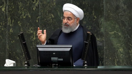イラン大統領、「アメリカは、イランを服従させることにおいて失敗する」