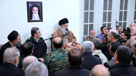 Líder de Irán pide a fuerzas policiales un progreso constante en sus capacidades+fotos