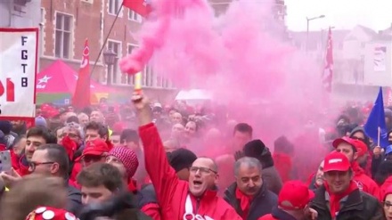 Belgium: Trade unions protest against pension reforms in Brussels