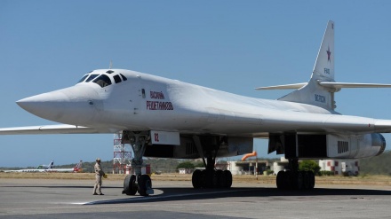 Pesawat Pembom Rusia Mendarat di Venezuela