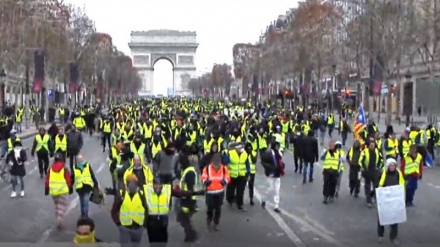 Chalecos amarillos vuelven a las calles de París+Video