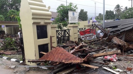 ইন্দোনেশিয়ায় আবার সুনামির আঘাত, নিহত অন্তত ১৬৮