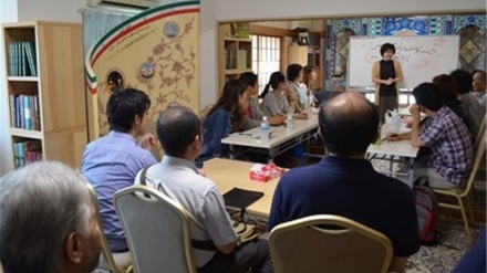 日本における第１０回ペルシャ語講座が終了