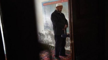 Хитой жамлоқларидаги ўзбеклар учун  Мирзиёев нима қила олади?