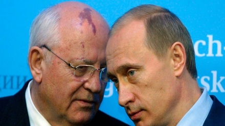 Путин Горбачёвнинг ракеталар бўйича қарорини тушунмади. Горбачёв унга жавоб қайтарди