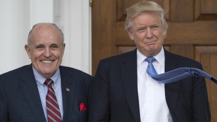 Trump cree que Giuliani es 