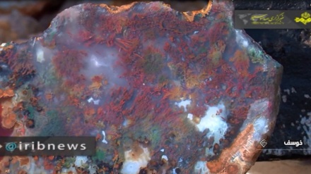 Khusf, Ladang Batu Berharga (4)