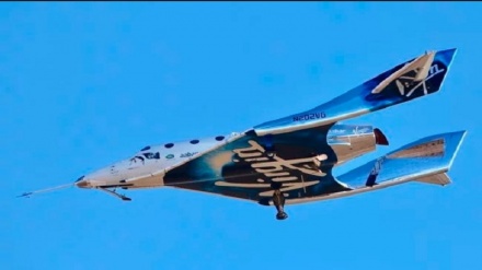 Virgin Galactic космоплани илк марта “космик баландлик”ка эришди (видео)