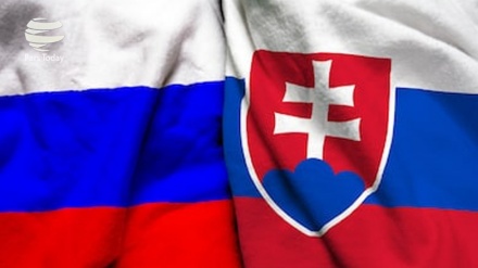 Россия Словакияга кўрсатган аксиламалида. 3 нафар словакиялик дипломатни чиқариб юборди