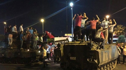 BAE, Türkiye'de darbe için 3 milyar dolar harcadı