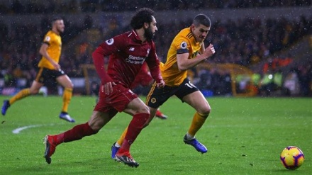 Egyptian soccer star threatens to quit Liverpool over Israeli player