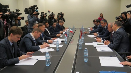 İnformasiya texnoloqiyaon baxşədə İron, Tırkiyə, Azərbaycan Respublika və Rusiyə 4 tərəfiyə həmkari.