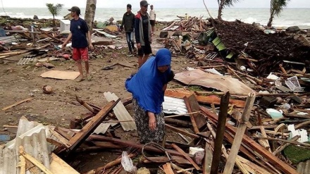 インドネシアの最近の津波の犠牲者がさらに増加