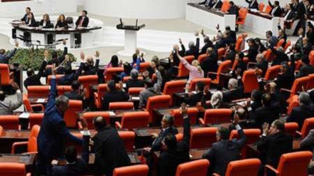 Yabancı askerler Türkiye üzerinden Afganistan'a gidecek