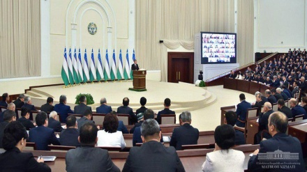 Мирзиёев ташқи сиёсат ва «Толибон» билан музокаралар ҳақида гапирди