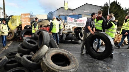 Macron anula todo el 2019 impuesto a carburantes por protestas+video