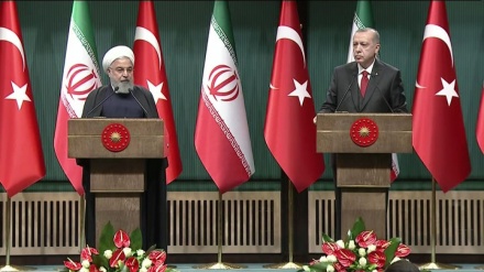 Rais Rouhani: Vikwazo vya kidhalimu vya Marekani dhidi ya Iran, ni hatua ya kigaidi kwa asilimia mia moja