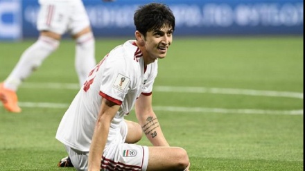 サッカーのイラン代表チームのスター選手が、アジアカップの注目点取り屋１０人の仲間入り