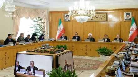 Həsən Ruhani bə Tehran-Ankara miyono imzo bıə mığuviləon rə icra bey təkidış kardə.